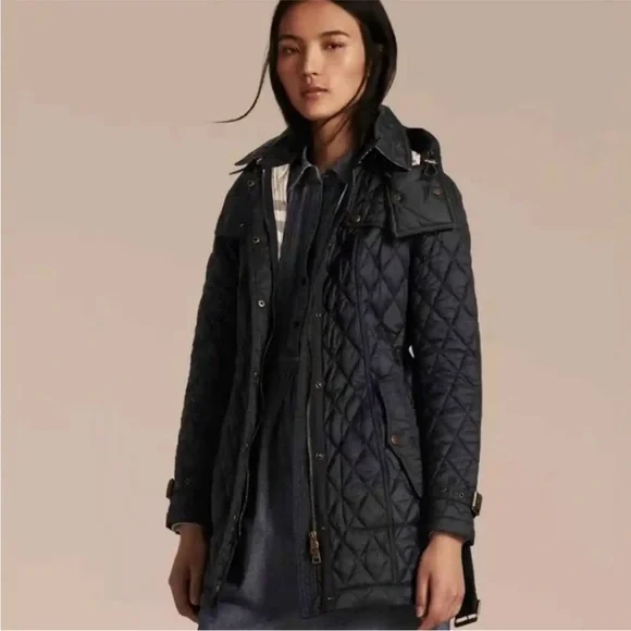 Burberry Finsbridge Black Quilted Belted Hooded Jacket Coat